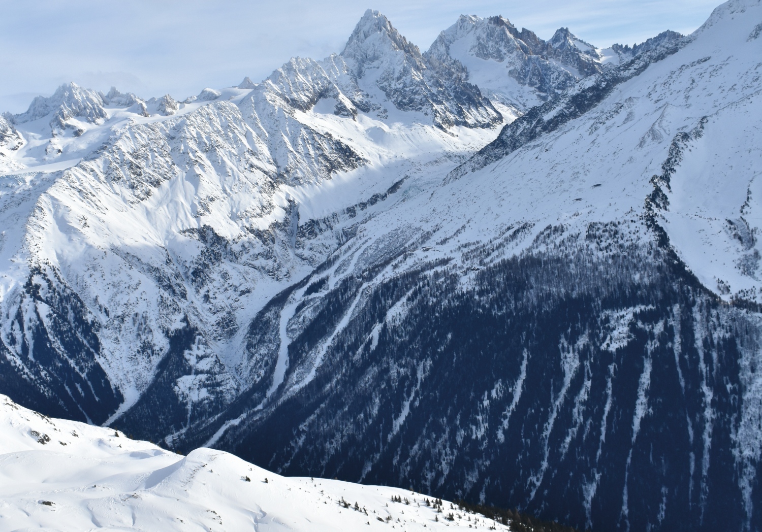 Incredible_mountain_scenenry_Chamonix_France_CREDIT_Mike_Walker.jpg
