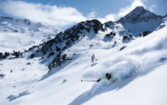 Skiing in Baqueira Beret ski resort Spain CREDIT Baqueir 3