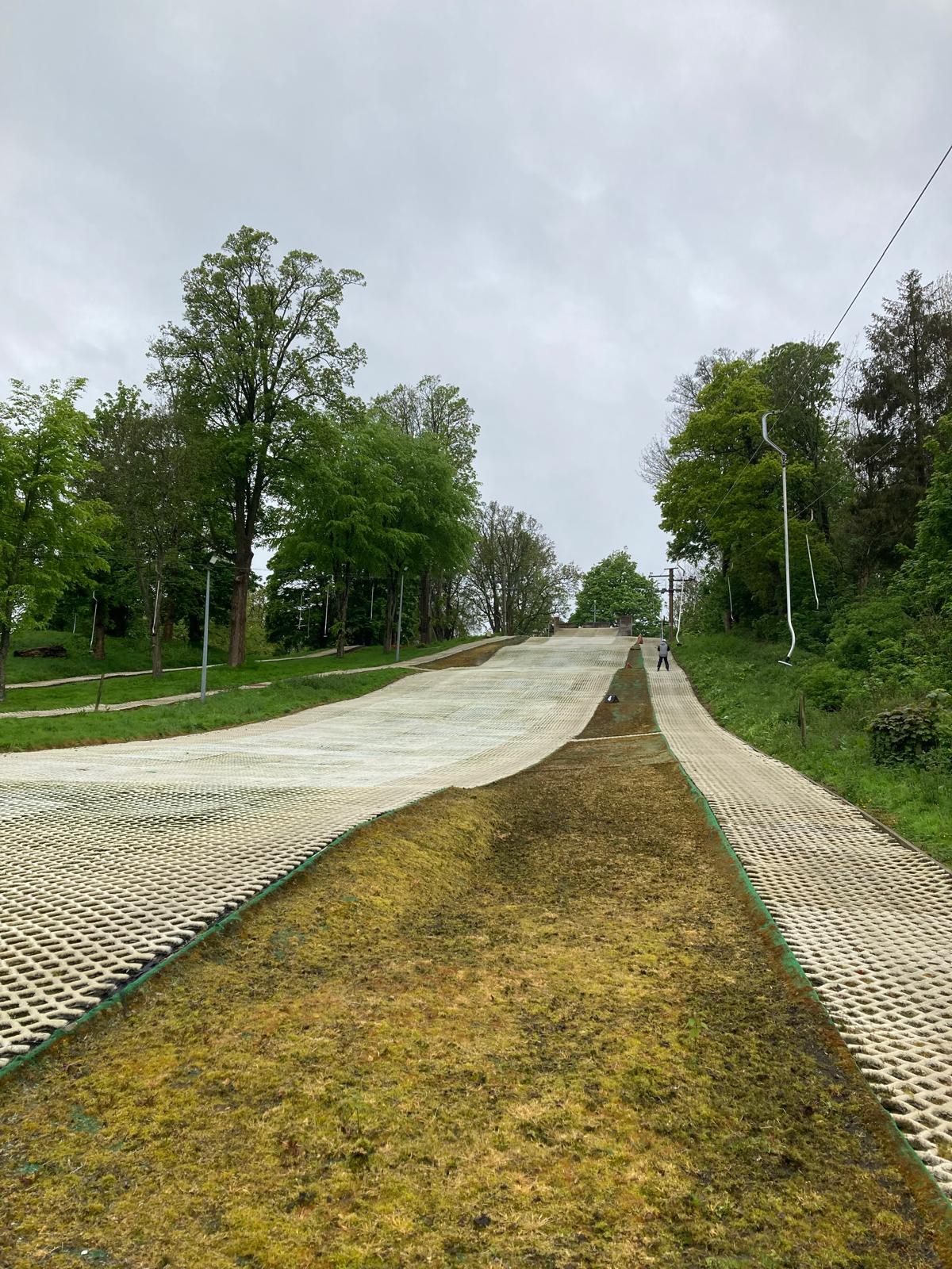 gloucester-ski-slope