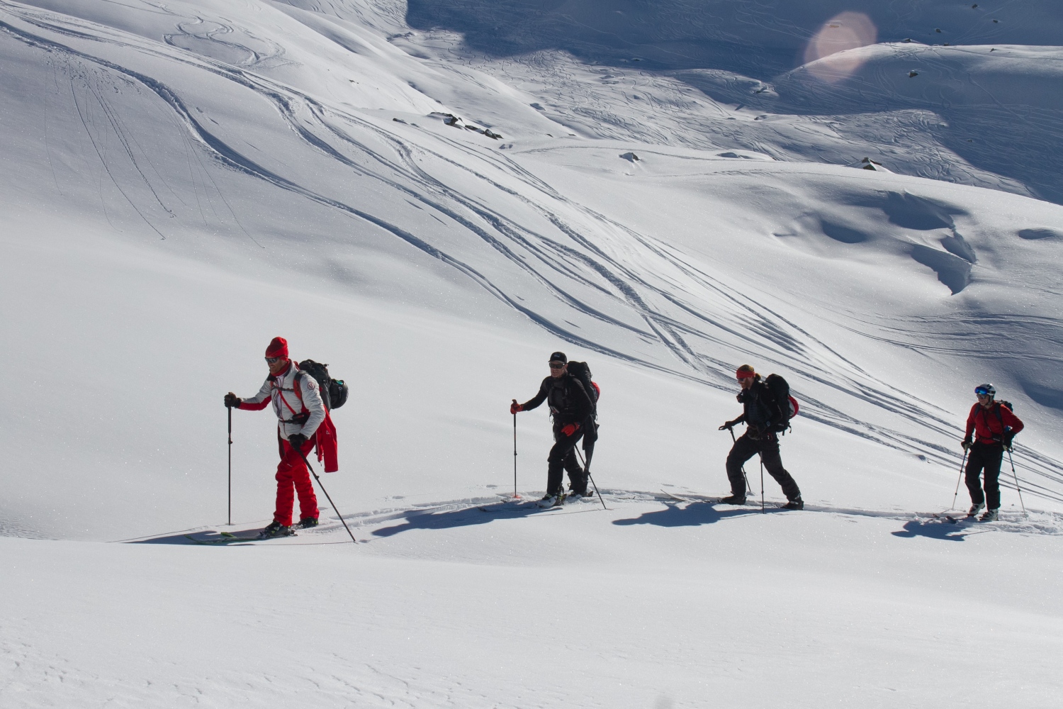 Ski touring at Val Thorens : Rise to Adventure