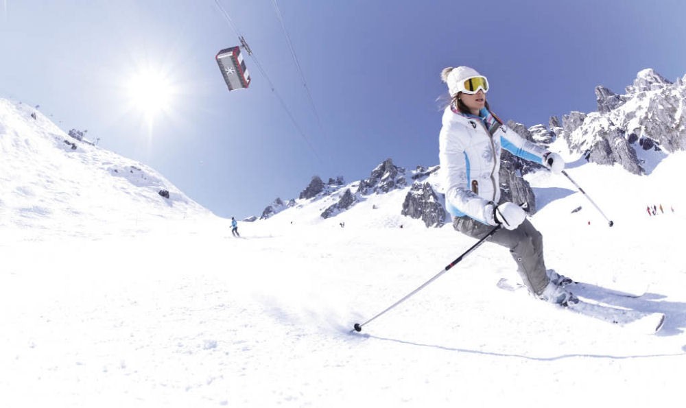 Ski like a woman - Snow Magazine