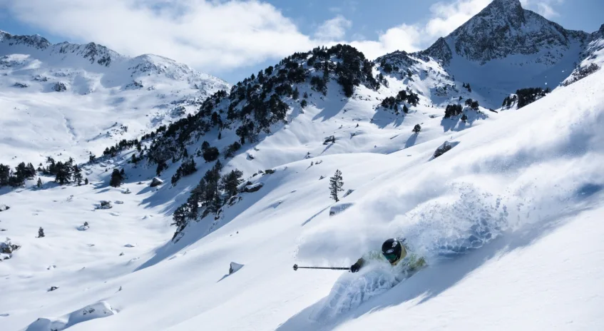 skiing in baqueira beret ski resort spain credit baqueir 3