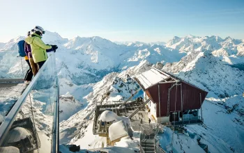 Plateforme panoramique Mont Fort Nendaz Switzerland CREDIT Levy Loye