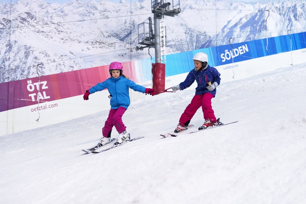 First National Schools Snowsport Week To Lauch At 21 Slopes Across England This April Snow